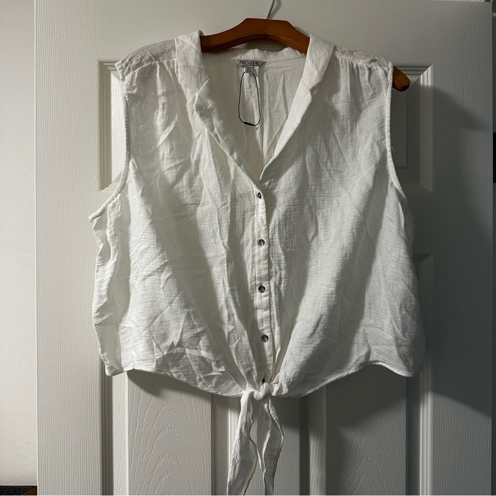 Nic and Zoe white crop top size XXL